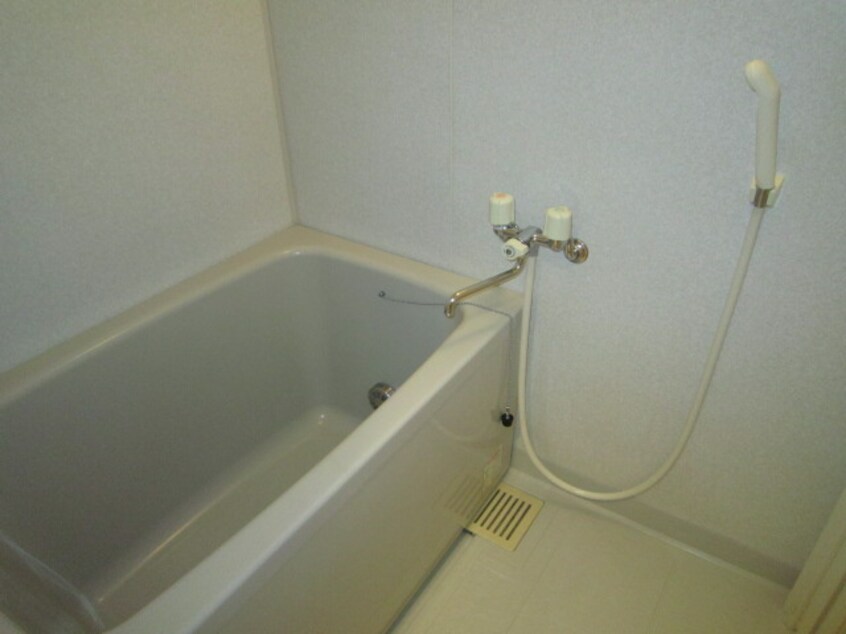 バス／シャワールーム等 第１３オオタビル