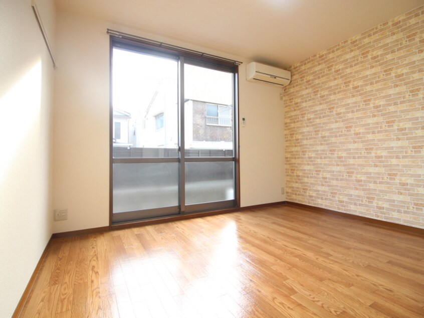 居室 ディアコ－ト川名