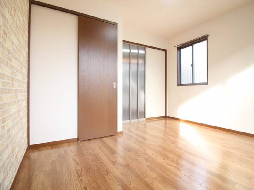 居室 ディアコ－ト川名