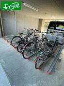 駐輪場 プレイズシード御器所イースト