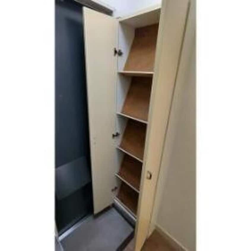 靴箱 パレス烏森