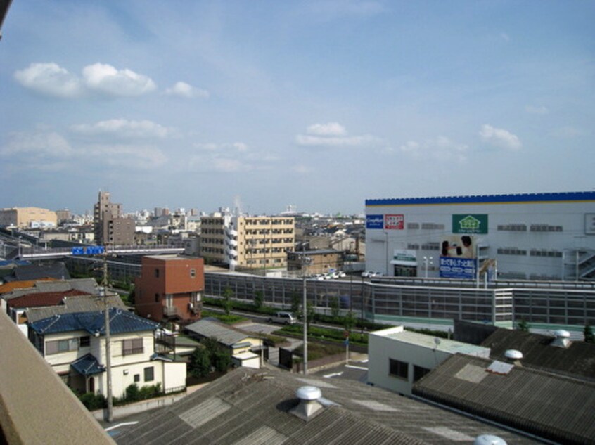 室内からの展望 ルミエ－ル品川