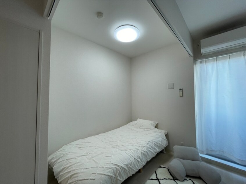 居室 ＡＸＩＡ八熊