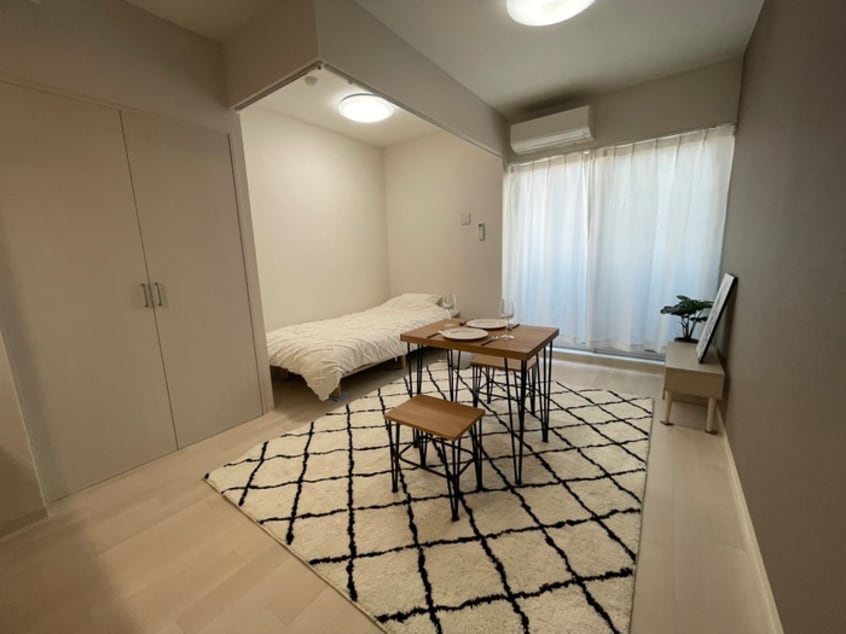 居室 ＡＸＩＡ八熊