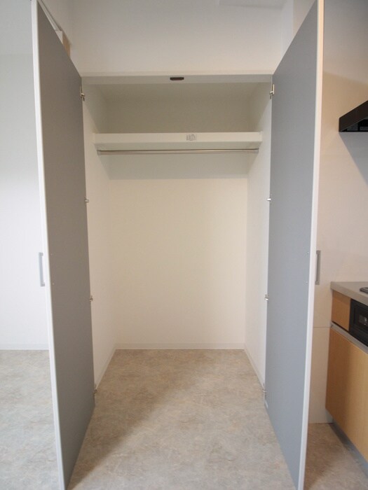 収納 ＡＸＩＡ八熊