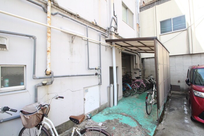 駐輪場 TREコダマビル