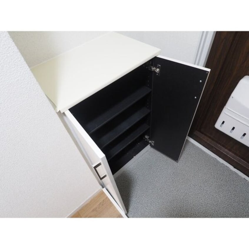 靴箱 千代田マンション