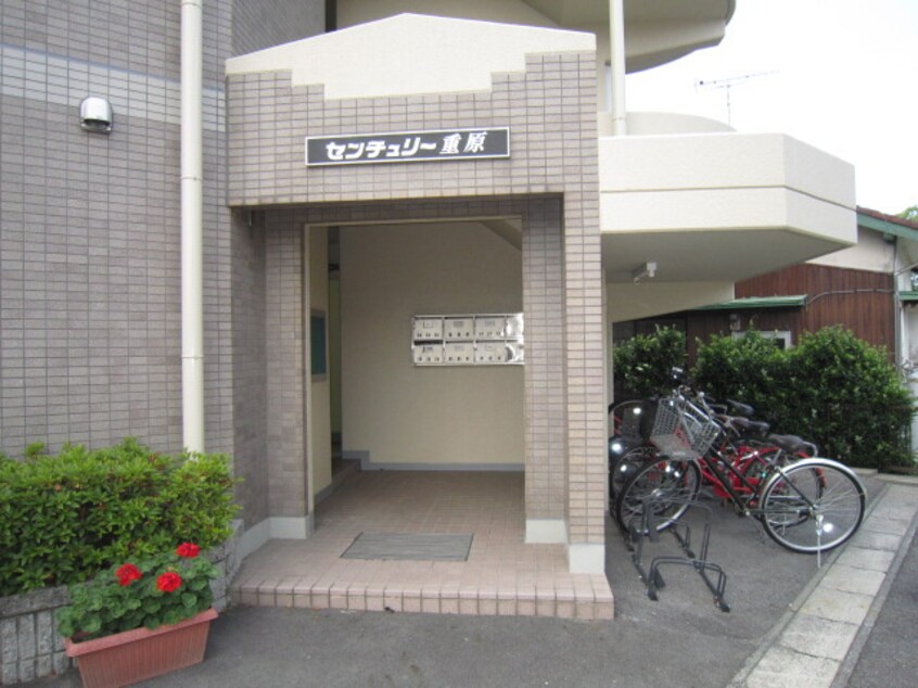 エントランス部分 センチュリ－重原