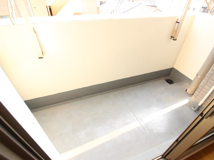 ベランダ・バルコニー エッセ桜山