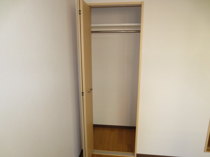 収納 サン・名駅南ビル