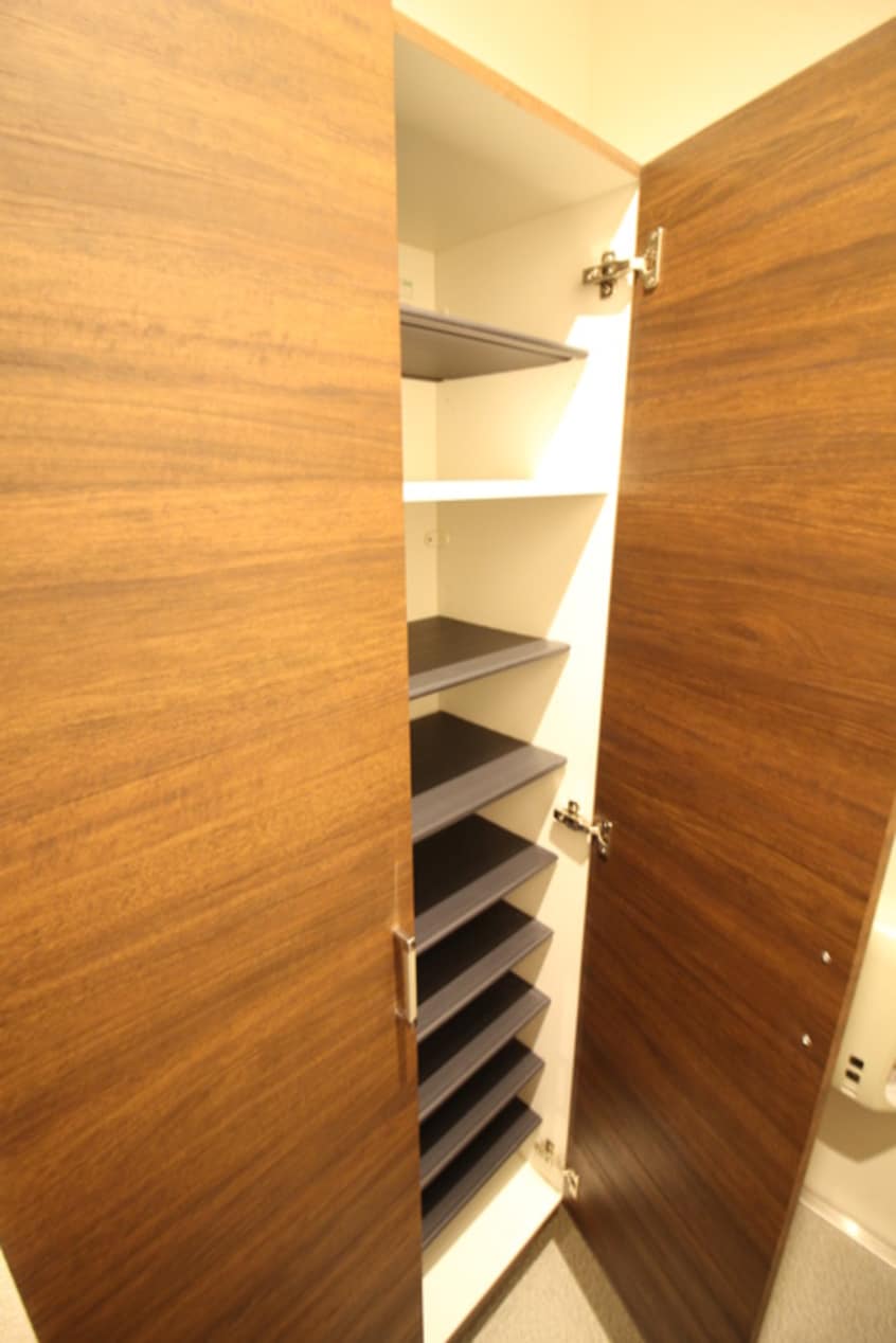 靴箱 リーブルエレナ