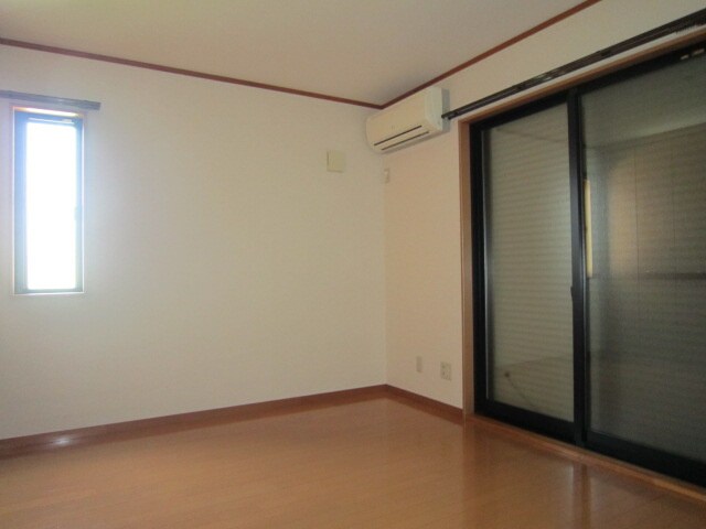 居室 リバ－ビュ－