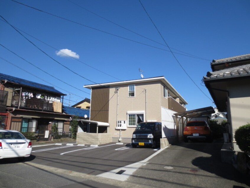 外観写真 ドゥーハウスⅩ