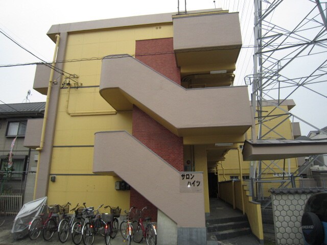 外観写真 サロンハイツ