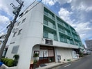 オリエントビルの外観