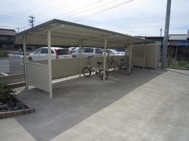 駐輪場 ブル－ムコ－トⅡ