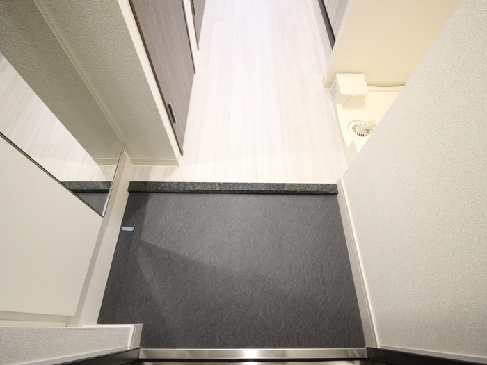 玄関 アステリ鶴舞テーセラ