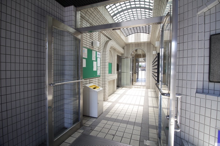 エントランス部分 ﾒｿﾞﾝﾄﾞｼｬﾝﾃ