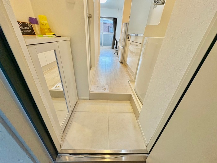 玄関 東山ビレッジ