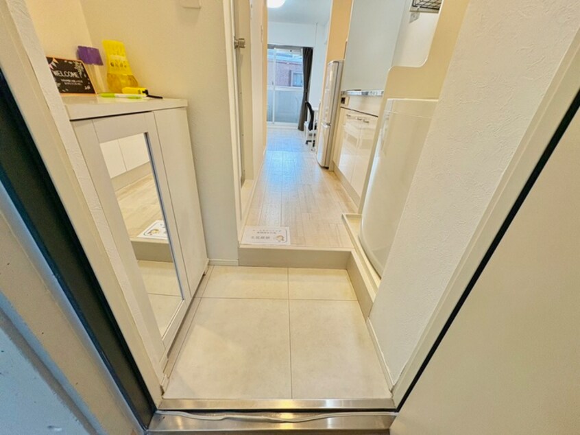 玄関 東山ビレッジ