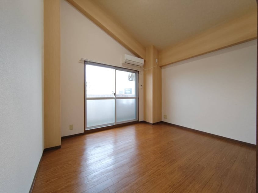 居室 桜マンション