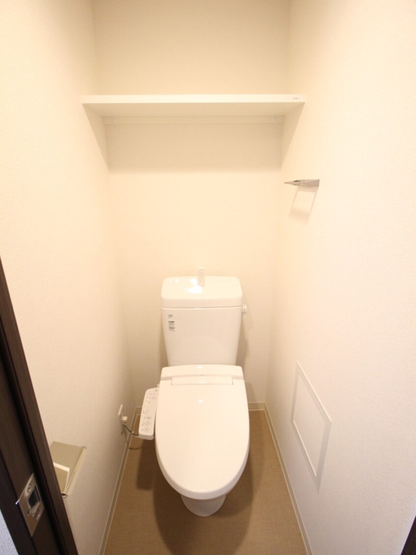 トイレ ﾒｲﾝｽﾃｰｼﾞ名古屋ﾉｰｽﾏｰｸ(1104)