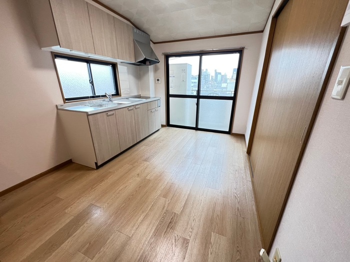 居室 アデランテ