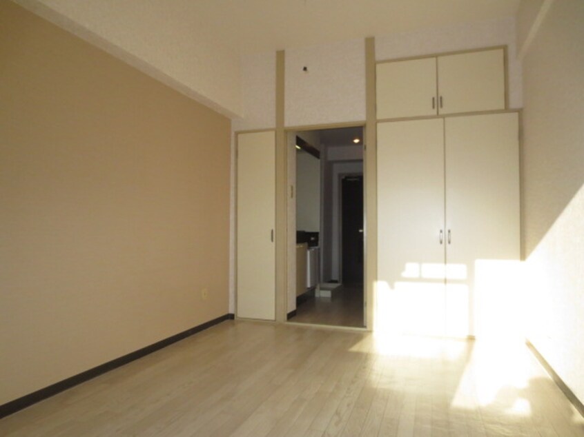 居室 岩井橋ロイヤルハイツ