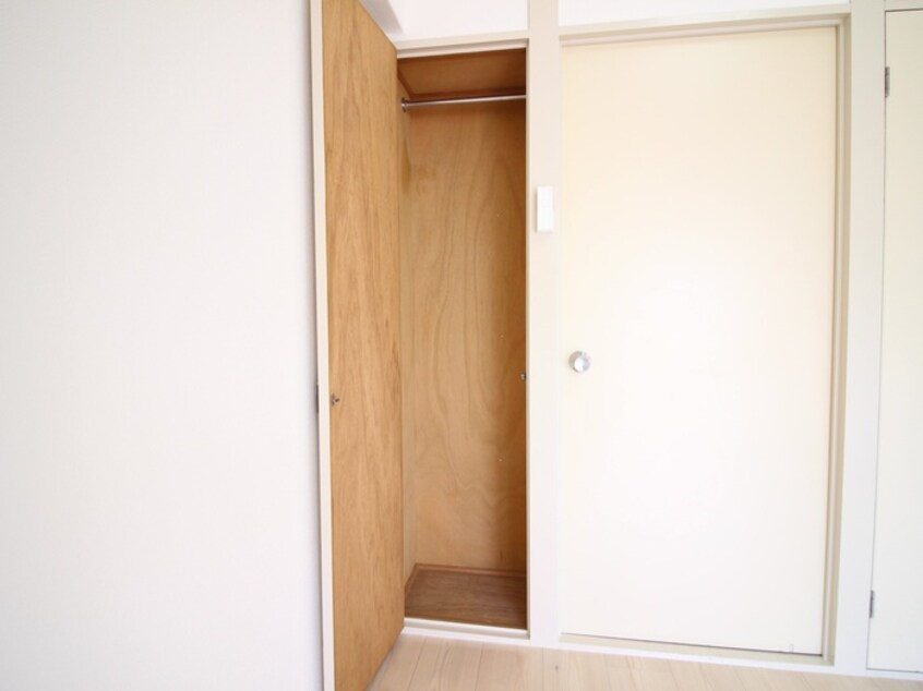 収納 岩井橋ロイヤルハイツ