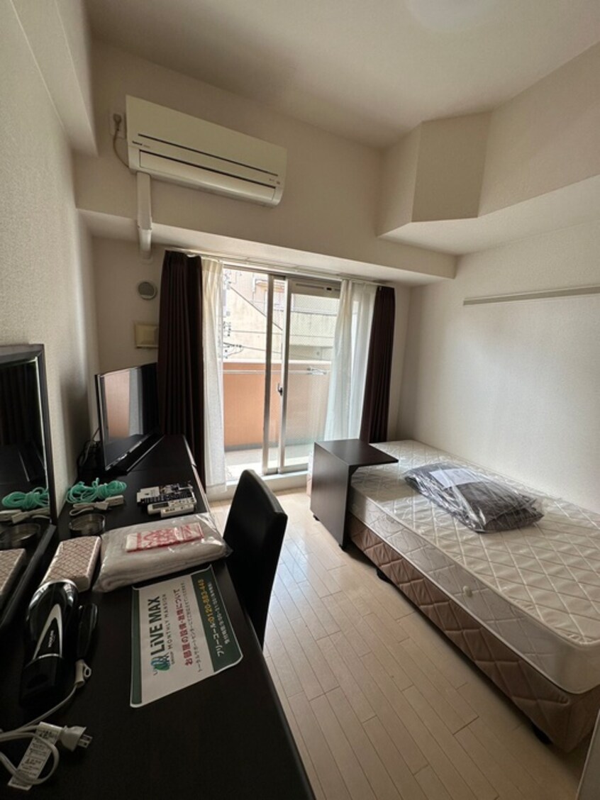 居室 ﾌﾟﾚｻﾝｽ新栄ﾘﾐｯｸｽ(308)