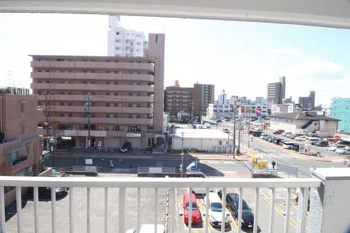 室内からの展望 山田ﾋﾞﾙ