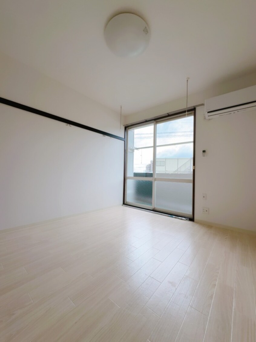 居室 カレッジサイド寺田
