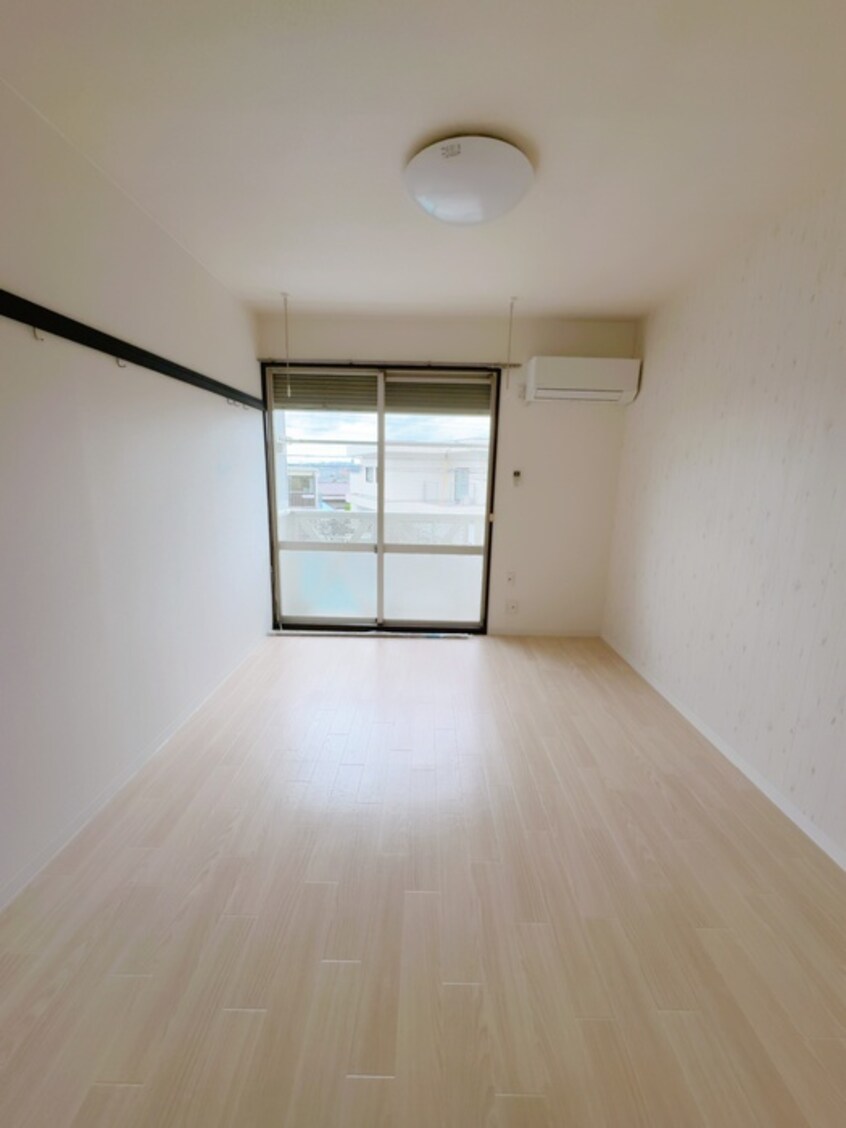 居室 カレッジサイド寺田