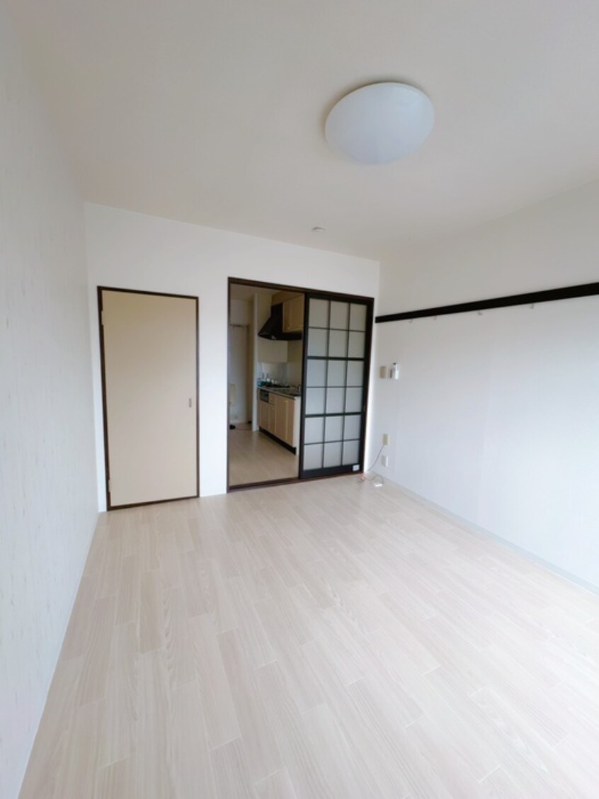 居室 カレッジサイド寺田