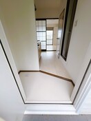玄関 カレッジサイド寺田