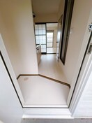玄関 カレッジサイド寺田