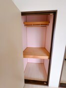 収納 カレッジサイド寺田