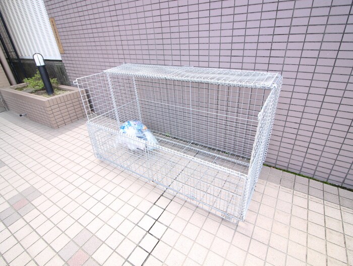 その他 アソシア一社