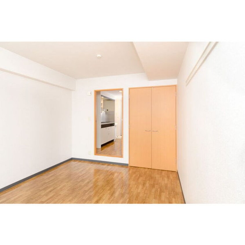 内観写真 ル－チェ栄