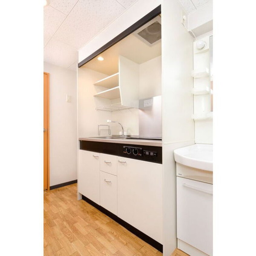 キッチン ル－チェ栄