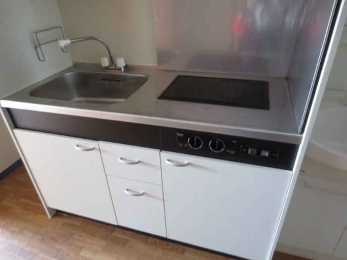 キッチン ル－チェ栄