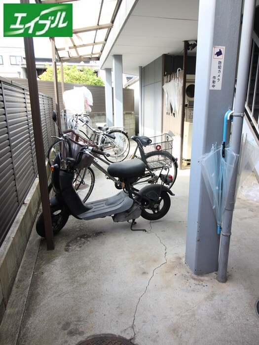 駐輪場 エトワール元宮