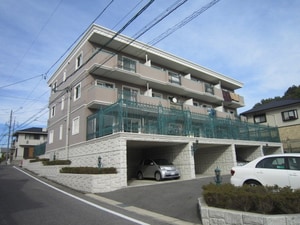 ＴＨＥＦＡＲＳＯＵＴＨＥＡＳＴ