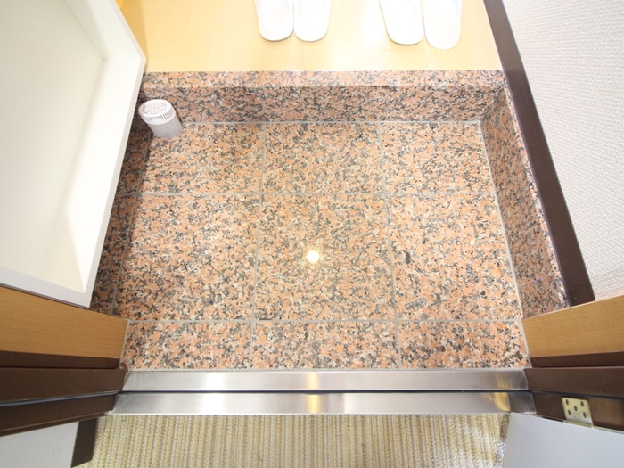 玄関 ラ・ドゥセール伏見