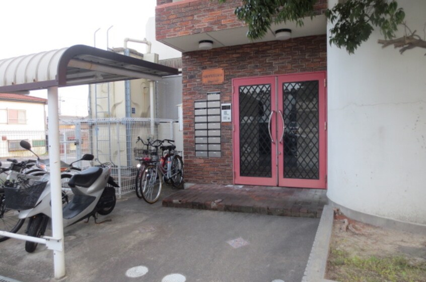 エントランス部分 グランデュール16