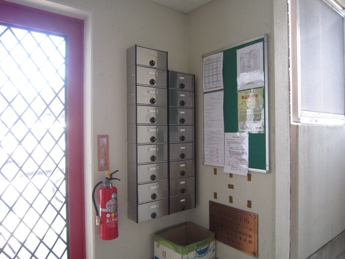 エントランス部分 グランデュール16