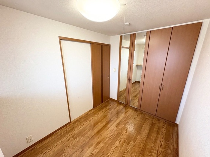 居室 プランド－ルテラ