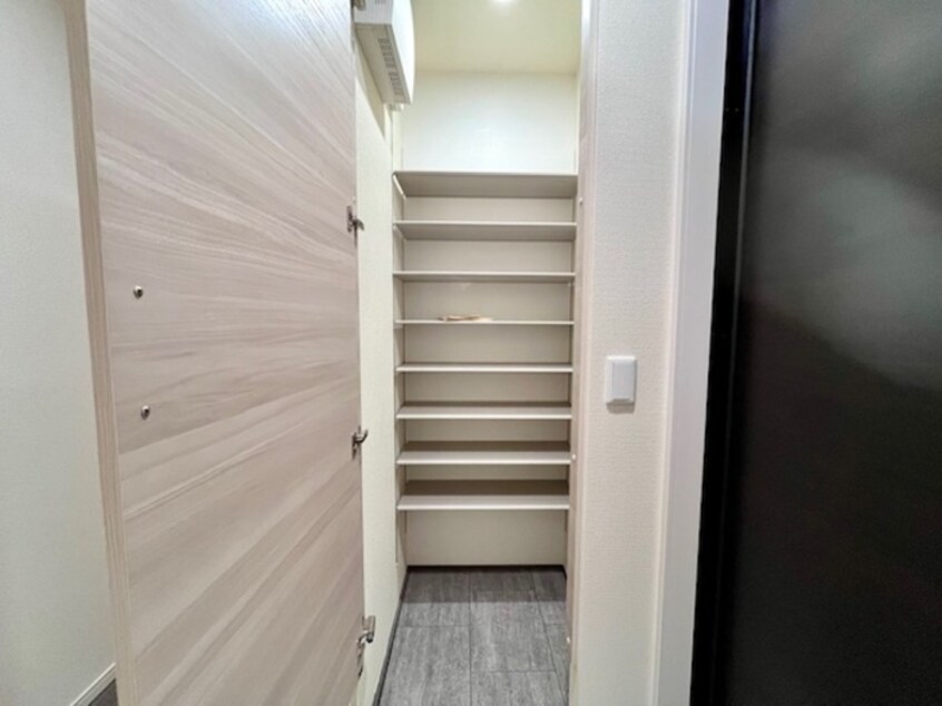 靴箱 セレスティア松葉町