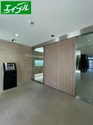 エントランス部分 レジデンス御器所スクエア