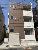 Calm栄生の外観